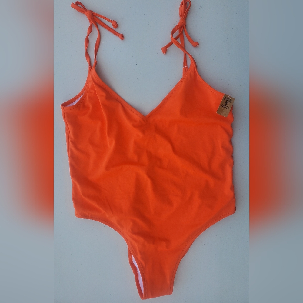 PINK Victoria's Secret Women's One Piece Swimsuit
